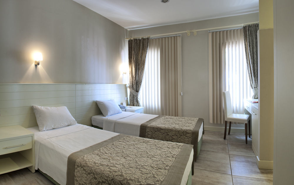 Omer Holiday Resort Кушадасы Экстерьер фото