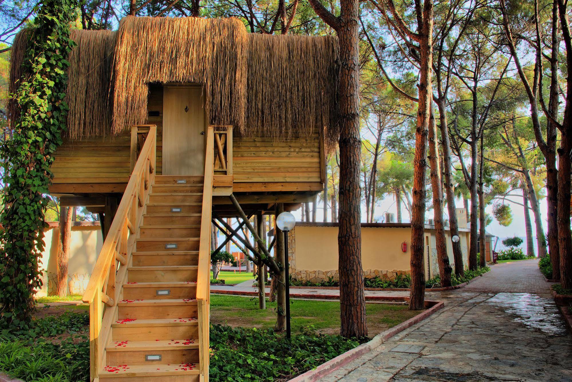 Omer Holiday Resort Кушадасы Экстерьер фото